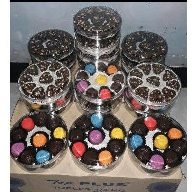 

COKLAT LEBARAN!! Murah Enak Berkualitas !!Paket LEBARAN