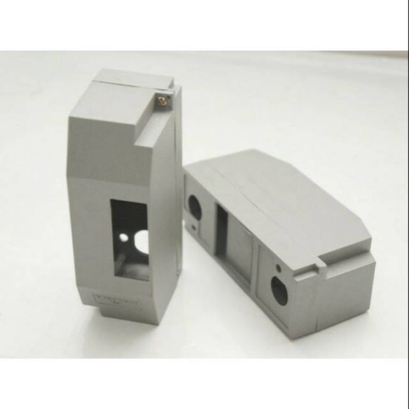 Box MCB Outbow 1-2 Grup / 2-4 Grup Merek Dexta