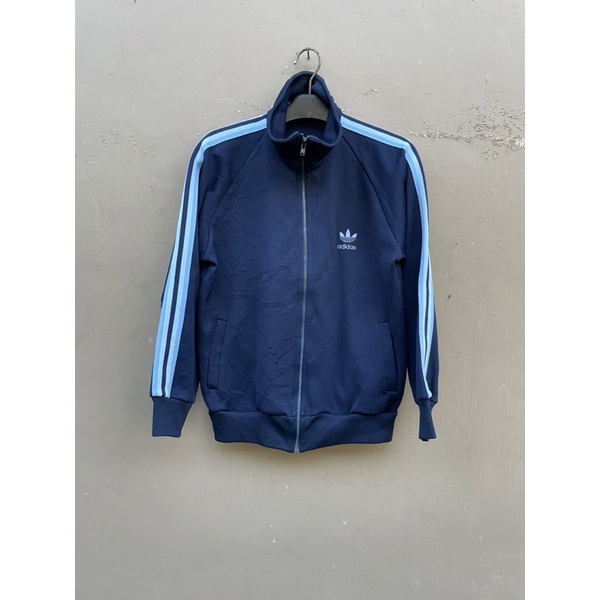 preloved thrift tracktop adidas descente
