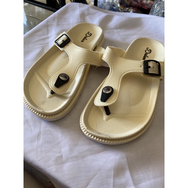 sandal plastik dulux anak tanggung