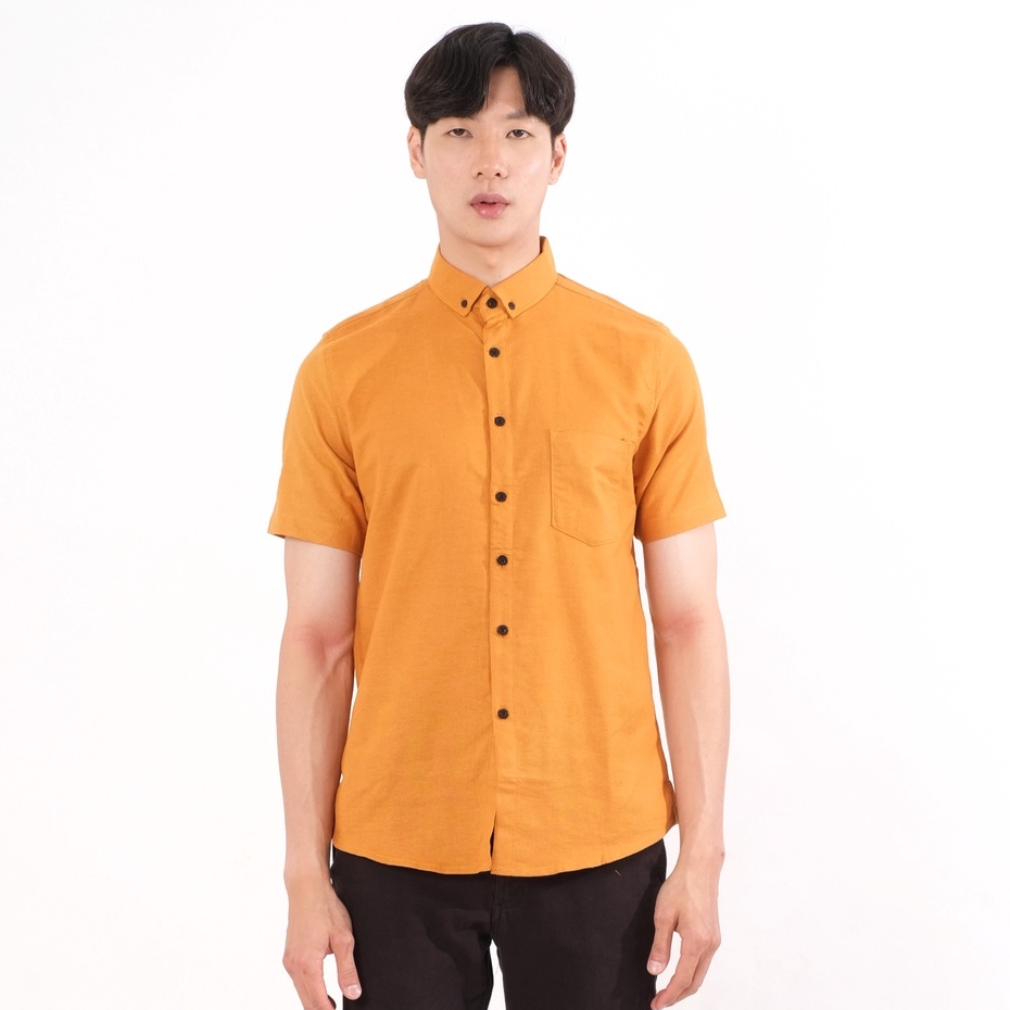 SANVANINA Kemeja Slim Fit Pria Mustard Polos | Short Basic Rami Mustrad E-1507G