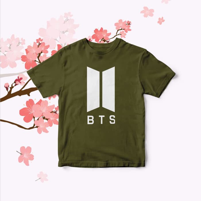 T-SHIRT BAJU KAOS DISTRO BTS LOGO BESAR COMBED 30S MURAH