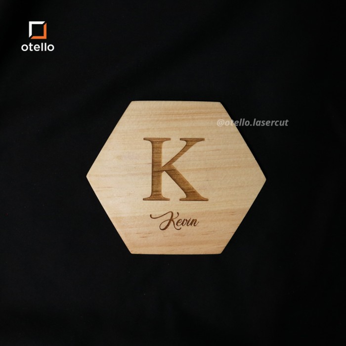 Pinu | Hexagon Wooden Coaster Kayu Pinus Grafir | Engrave Tatakan Gelas Cafe