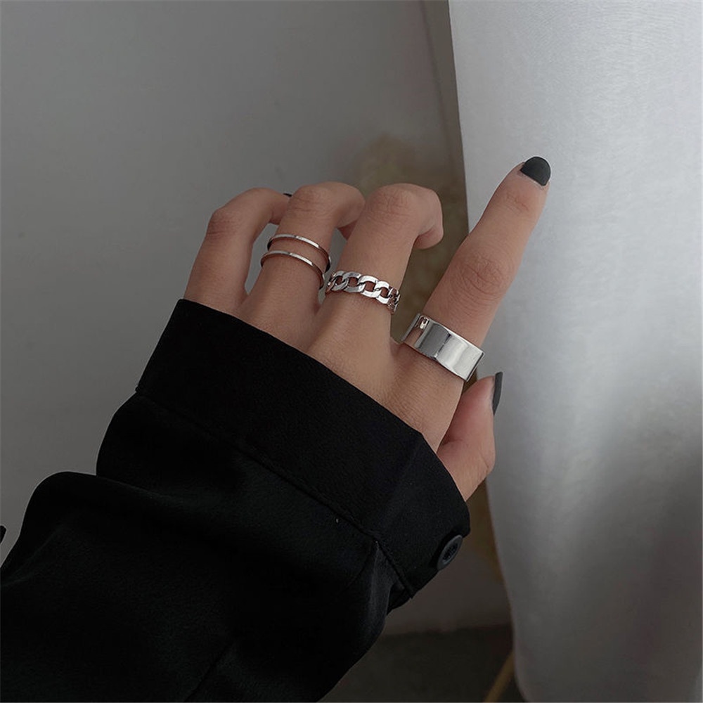 3pcs / Set Cincin Model Terbuka Dapat Disesuaikan Warna Hitam Silver Gaya Punk Korea Untuk Pria Dan Wanita