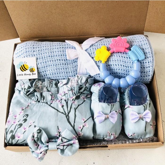 

Hampers | Hampers Bayi Cewek /Hampers Baby Girl /Hampers Bay Perempuan