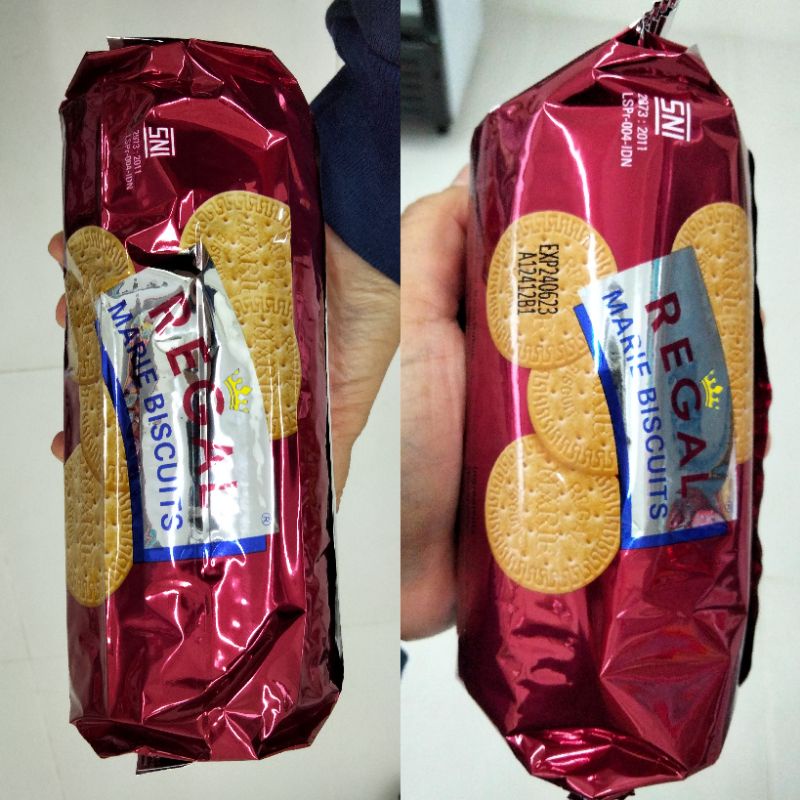 

Regal Marie Biscuits / Roti Marie / Biskuit Marie / Biskuit Jadul / Kue Jadul