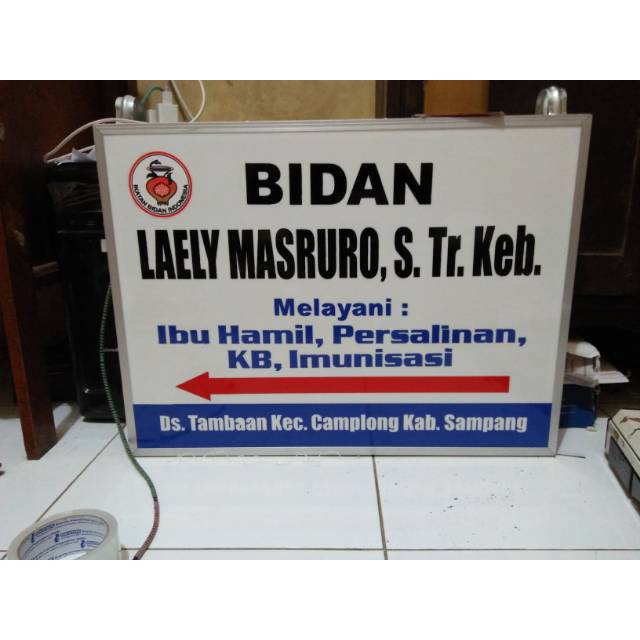 

Neon box UKURAN 45X60 CM