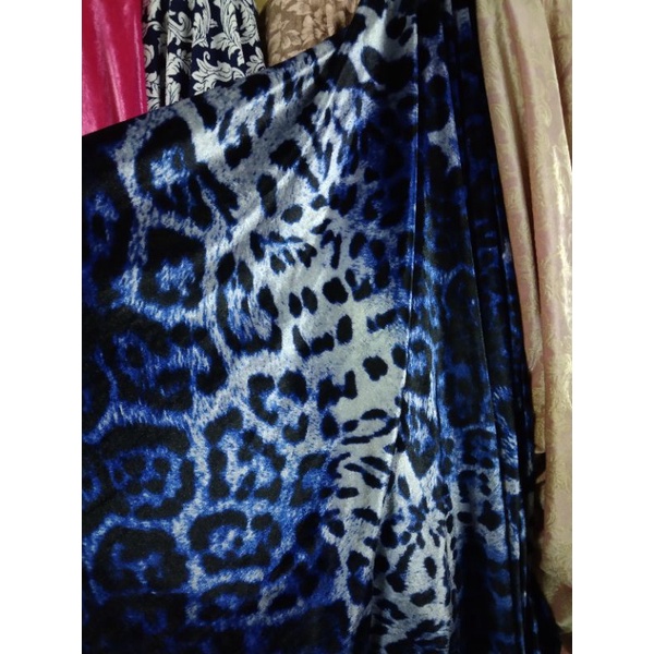 kain/bahan bludru Velvet motif premium