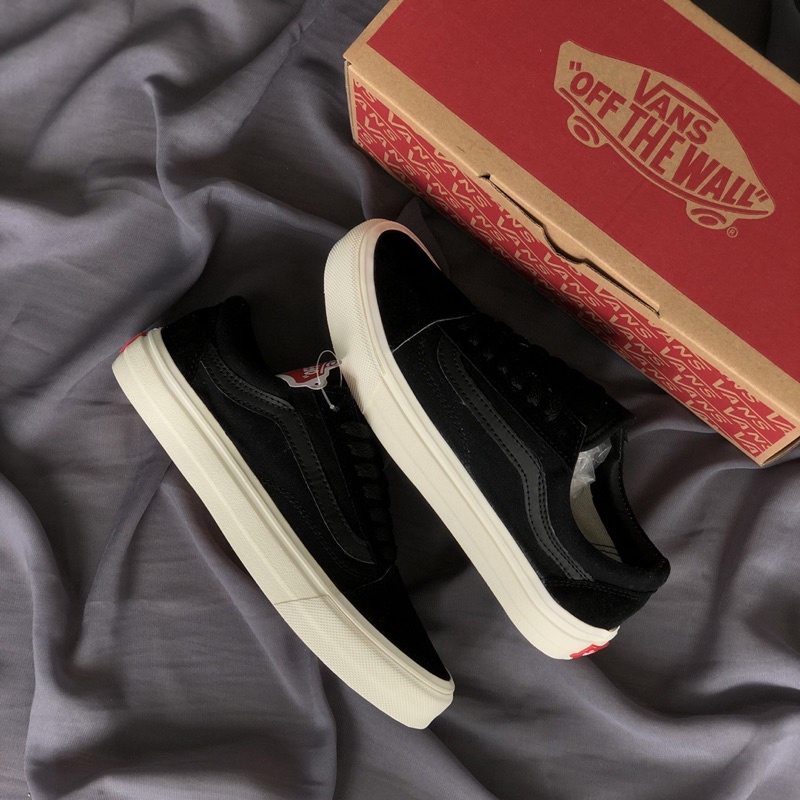( NEW BOX ) VANS OLD SKOOL MONO BLACK DOPE OG