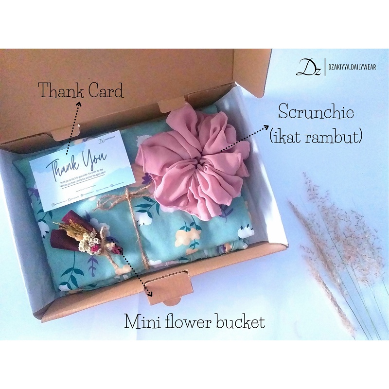 

Hampers Box Premium Kado Giftbox Hadiah Ulang Tahun Anniversary Kado Pernikahan