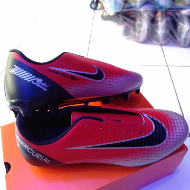 Sepatu bola jumbo size 44.45.46