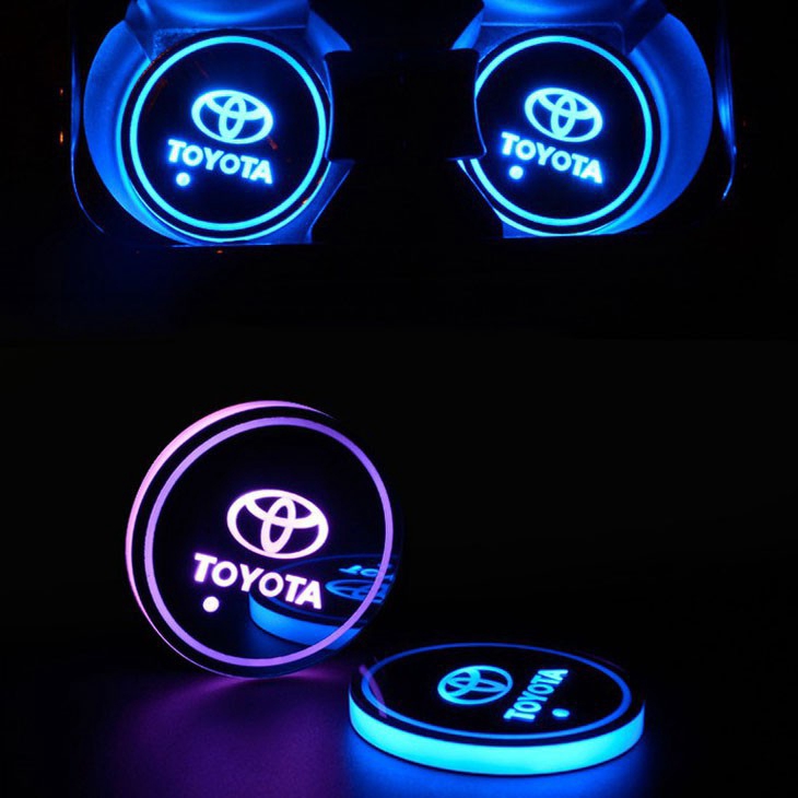 TOYOTA 1 / 2 Pcs Tatakan Gelas Dengan Lampu LED Dan Port Charger USB
