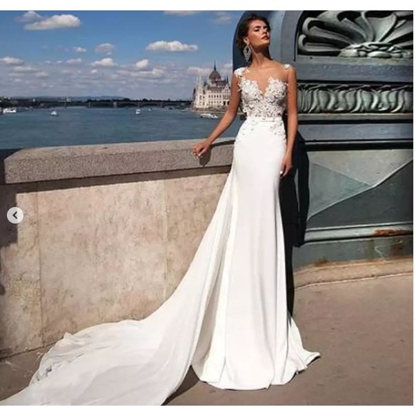 Gaun Pengantin mermaid putih ekor