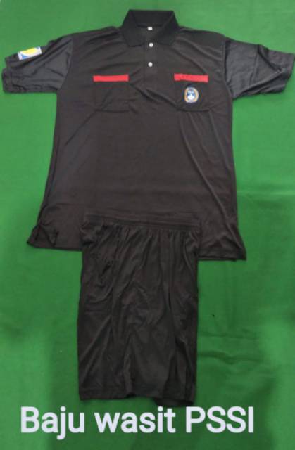 Setelan baju wasit PSSI