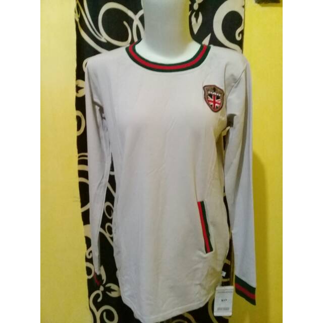 Kaos import perempuan / kaos import / atasan import