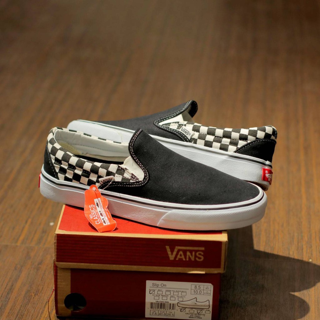 New Sepatu Slip on Chekerboard Black White Clasic Premium