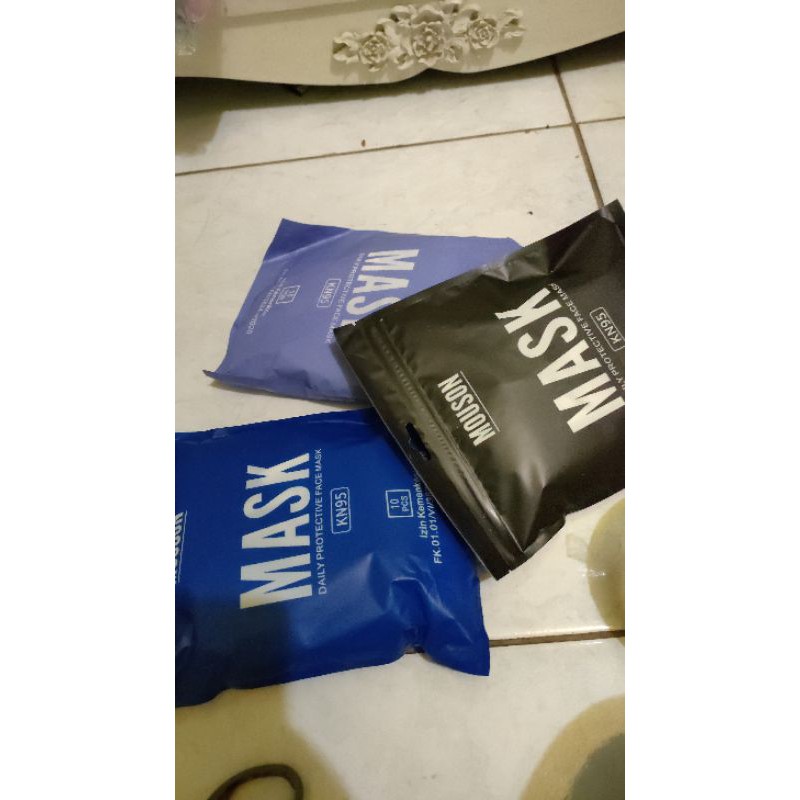 masker warna Mouson kn95