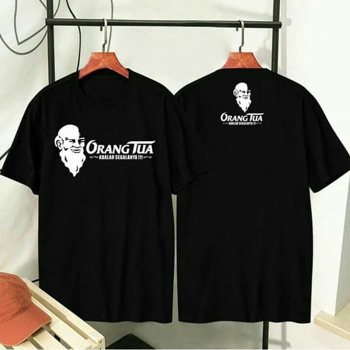 BAJU TSHIRT KAOS DISTRO ORANG TUA ADALAH SEGALANYA BLACK / KAOS AO ANGGUR KOLESOM / KAOS MUDA GAUL