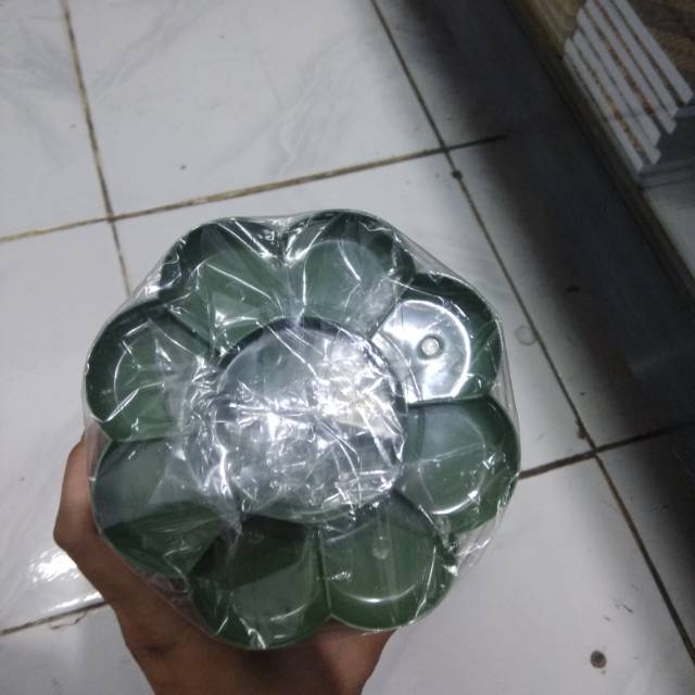 

Piring cat air murah palet murah