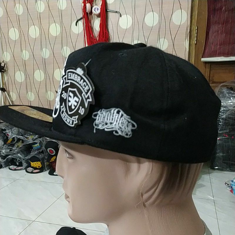 topi Snapback metal distro pria Bordir deatleas