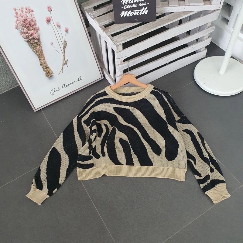 CREW NECK ZEBRA / SWEATER RAJUT PREMIUM / BAJU RAJUT / ATASAN CROP RAJUT TERBARU TEBAL