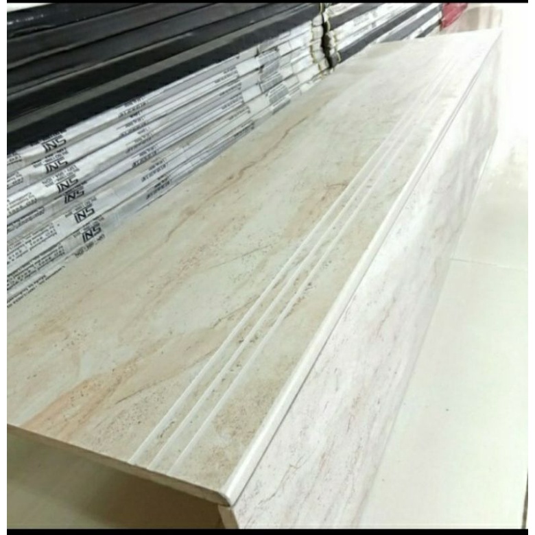 Granit Tangga Krem Motif Marmer Matt Kasar Crema cano 30x60, 30x80, 30x90, 30x100, 30x120
