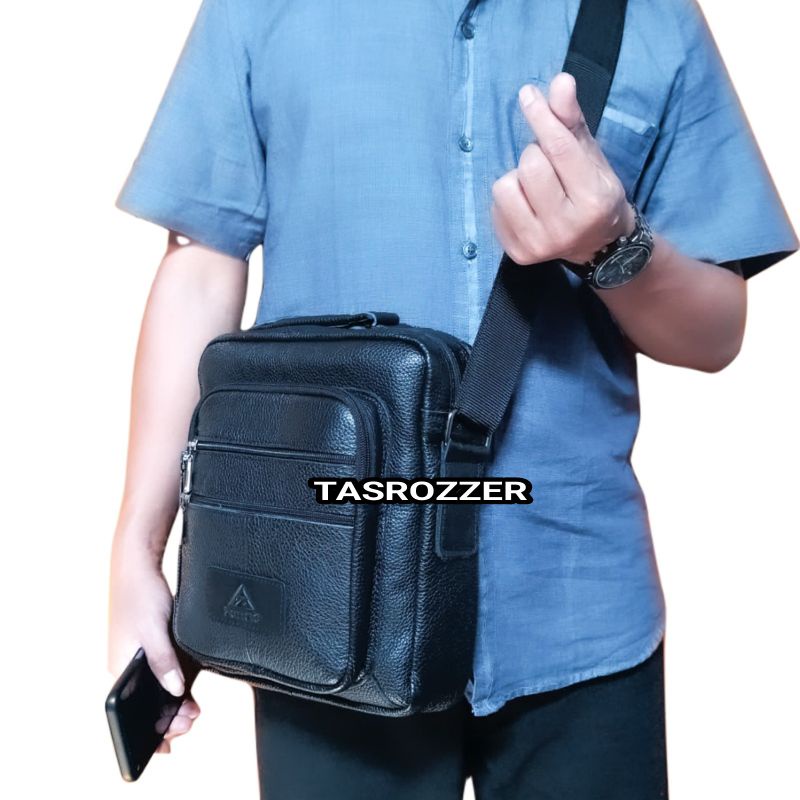 Tas selempang pria kulit asli polos model banyak saku