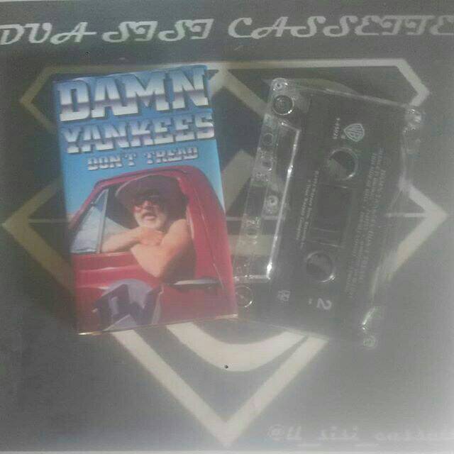 Kaset pita import damn yankees - dont tread