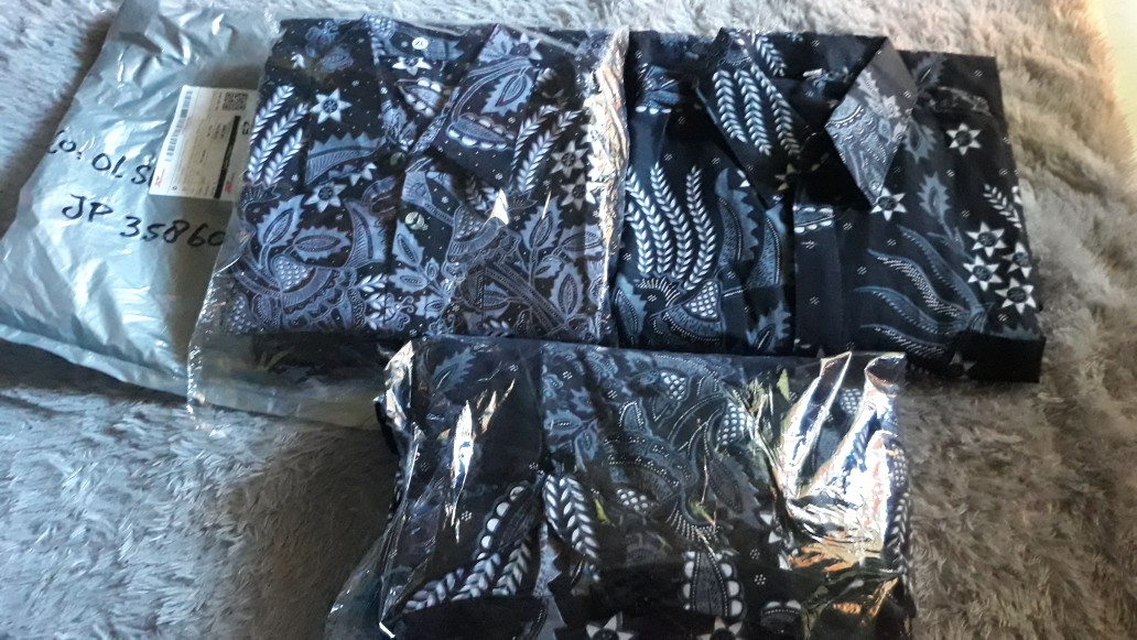 Gamis Batik - Couple Baju Batik Satu Keluarga Motif Manggar Abu