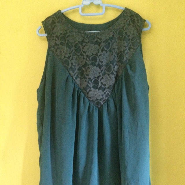 Preloved tanktop