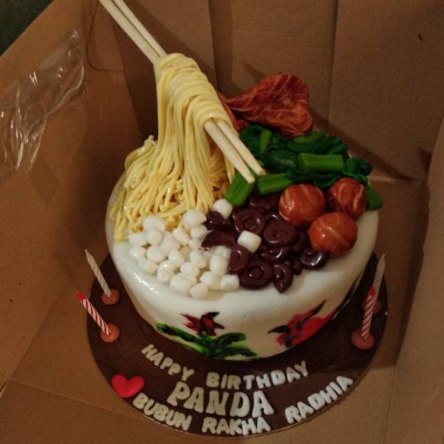 

Kue ulang tahun Mie ayam