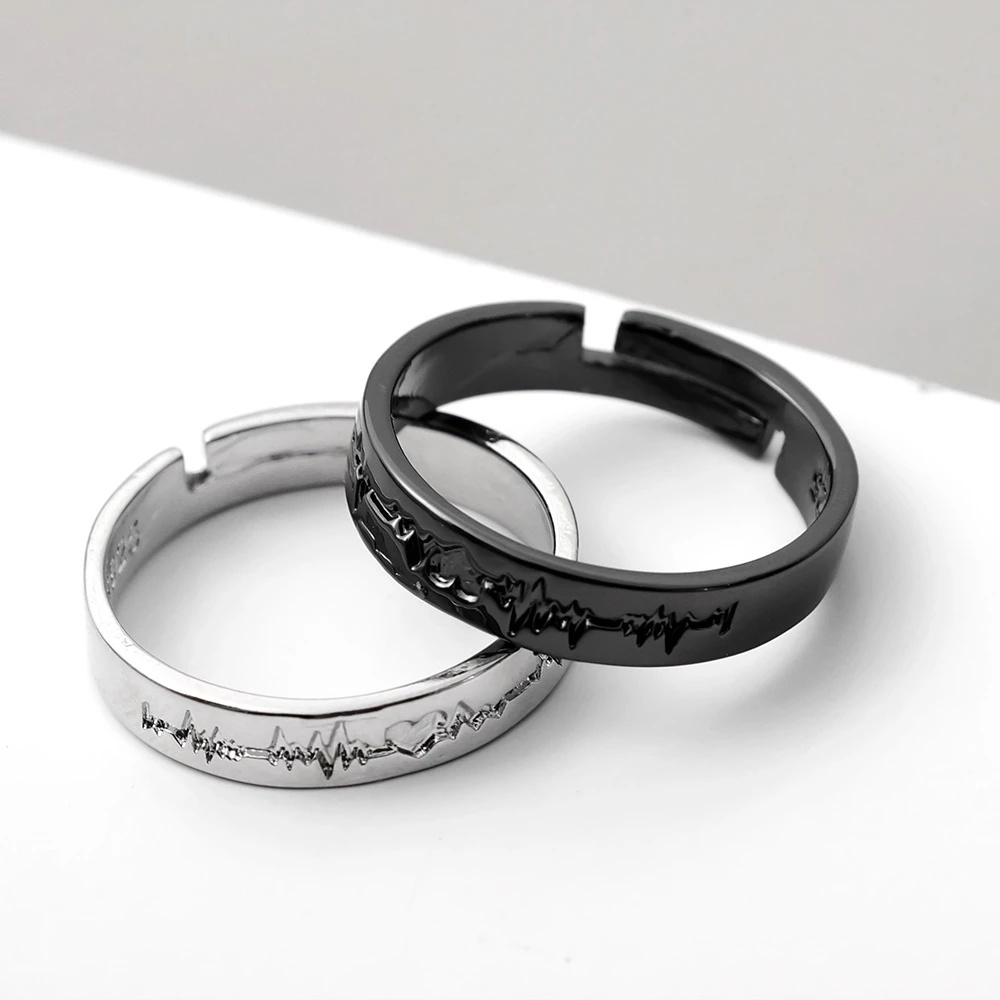 2pcs Cincin Model Terbuka Desain Electrocardiogram Hati Warna Hitam Silver Untuk Pria Dan Wanita