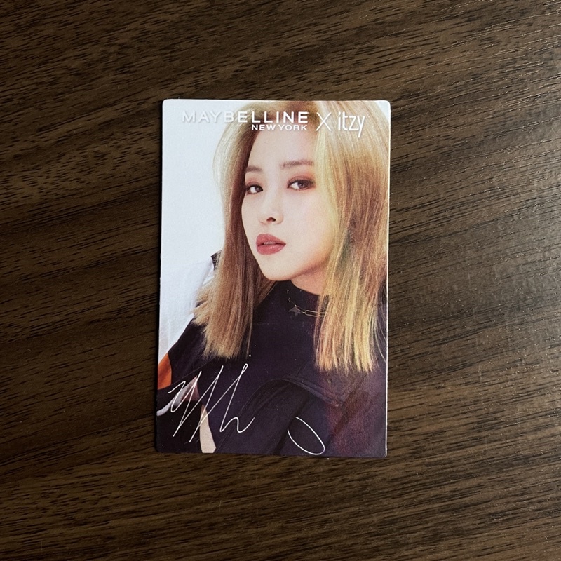 [READY] pc itzy maybelline press play event photocard ryujin yeji yuna chaeryeong