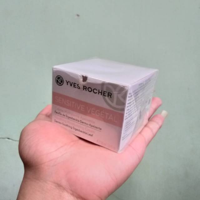 Yves Rocher Sensitive Vegetal