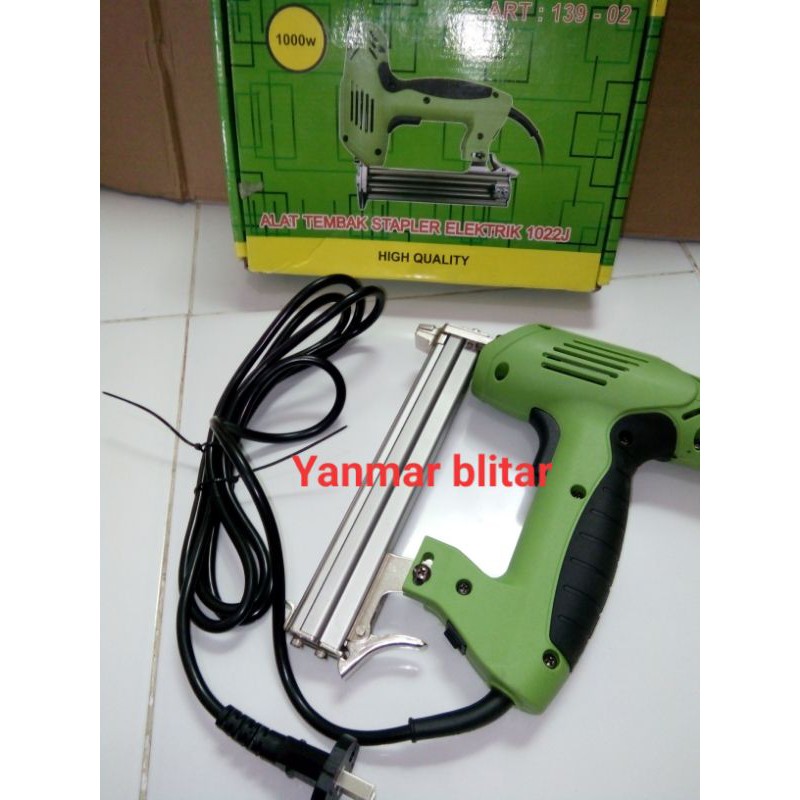 

Staples elektrik 139-02