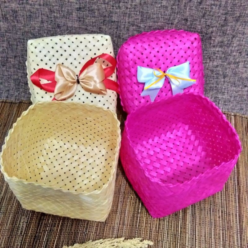 (B077B) Besek Bambu Bokor Bali 15x15cm Warna Plus Pita|Wadah Hampers|Anyaman Tempat Serahan|Hantaran