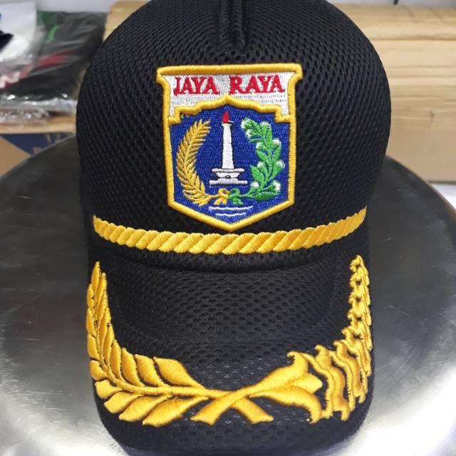 Topi jaring logo pemda DKI