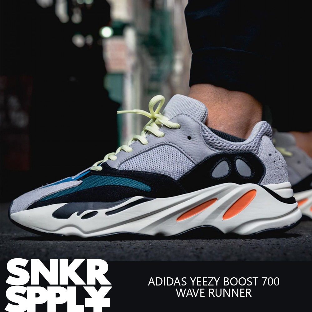 yeezy 700 harga