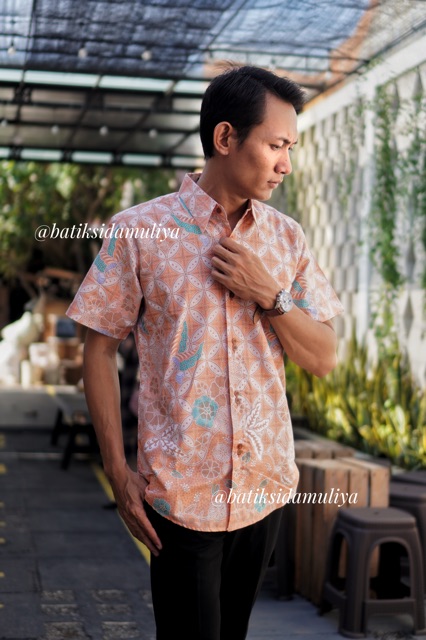 Sidamuliya Batik Kemeja Pria Slimfit Premium Dirandra Lengan Pendek