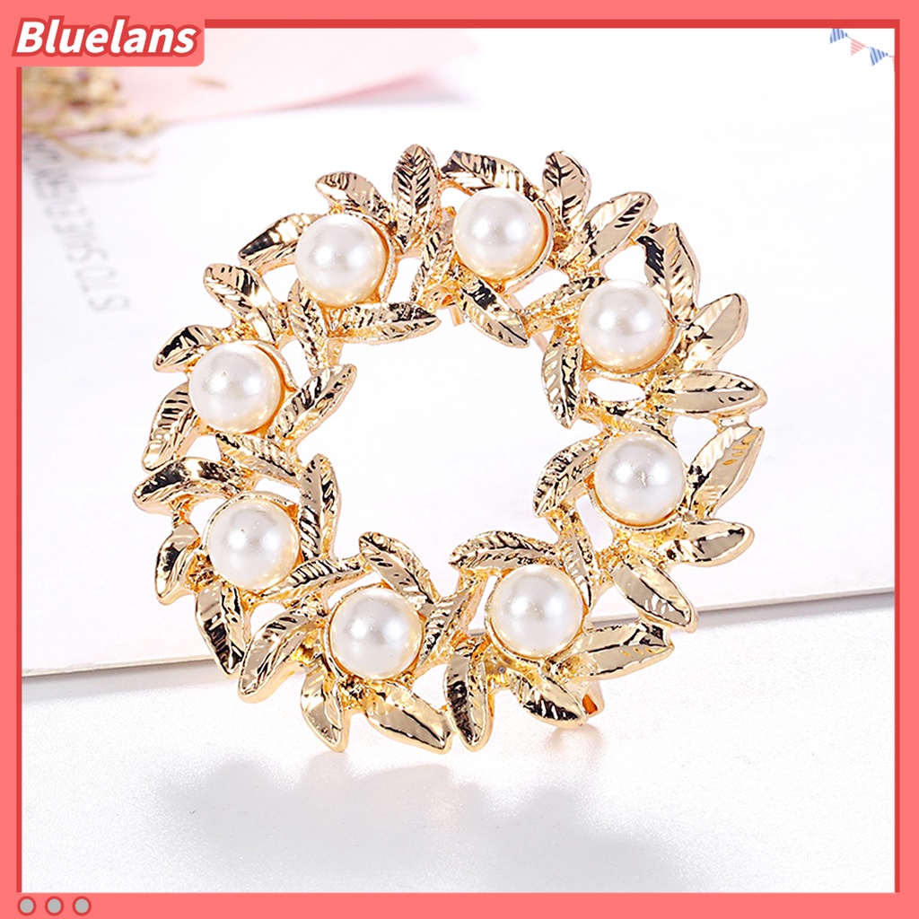 Bros Pin Lencana Bentuk Bulat Aksen Berlian Imitasi Gaya Vintage Untuk Aksesoris Pakaian