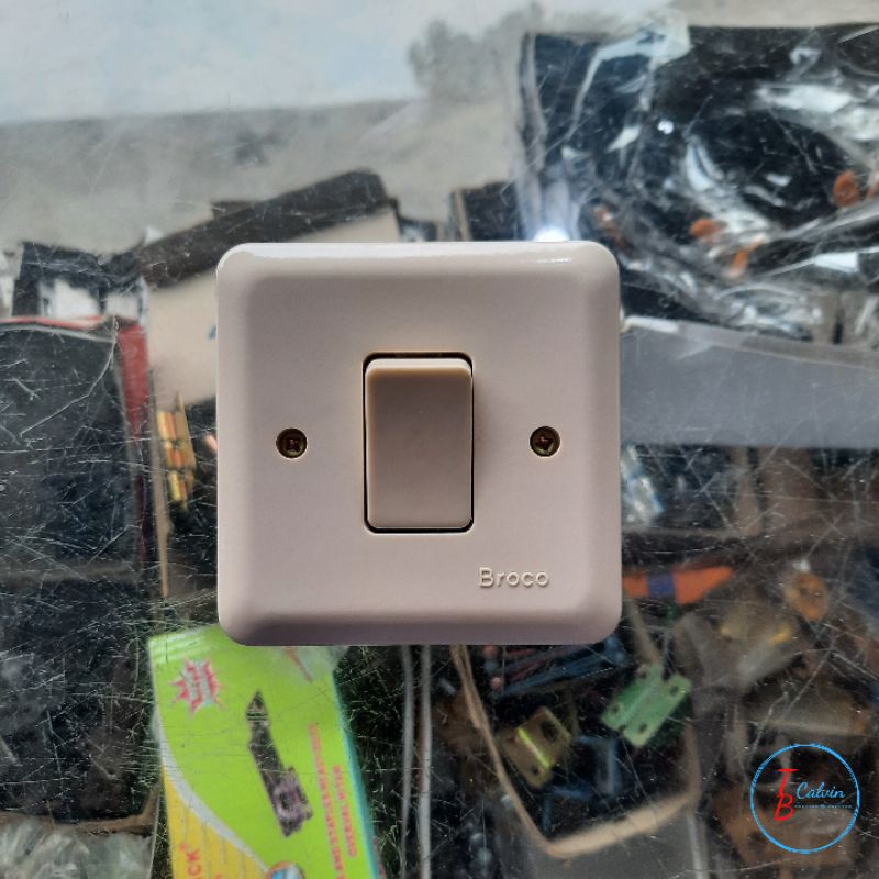 Saklar Engkel Broco / Saklar Engkel INBOW Broco / Saklar Tunggal Broco / Saklar Single Broco