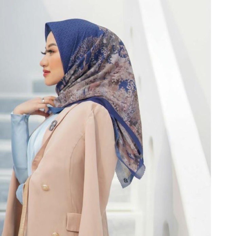 preloved buttonscarves new york reborn collector royal blue