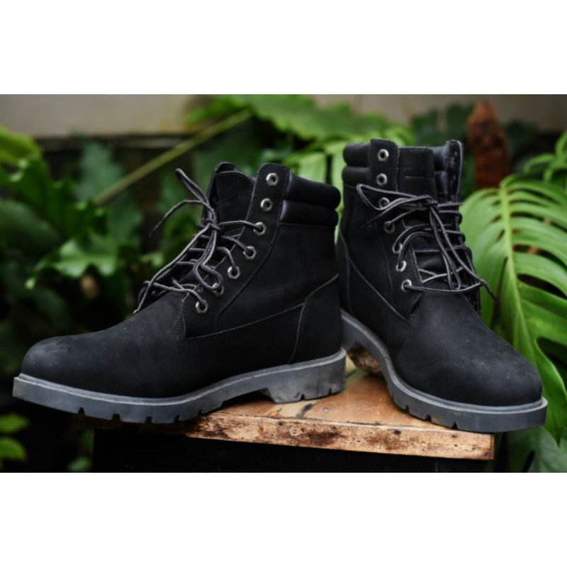 Sepatu Boot Pria, TimberLand