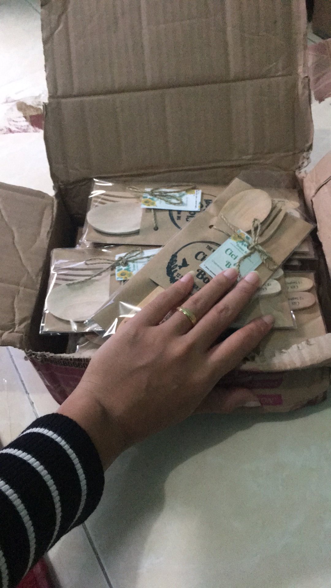 Souvenir Sendok Garpu Sumpit Kayu