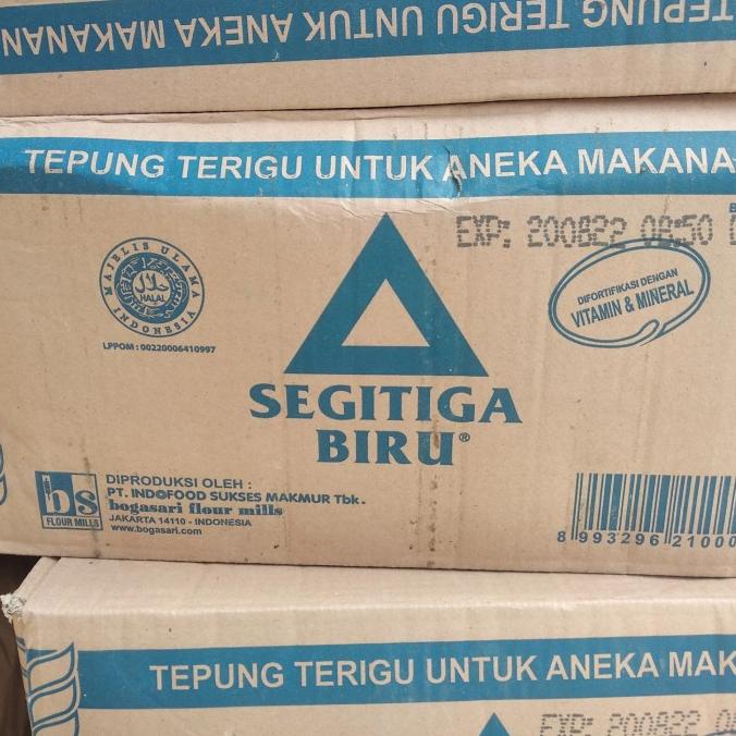 

Tepung Terigu Cap Segitiga Biru 1 dus / 1 Karton 12 kg isi 12 pcs 1 kg