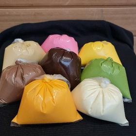 

Pasti Tertarik-- Glaze Elmer Avocado, Blueberry, Cheese, Dark, Green Tea, Lemon, Mocca, Orange, Taro