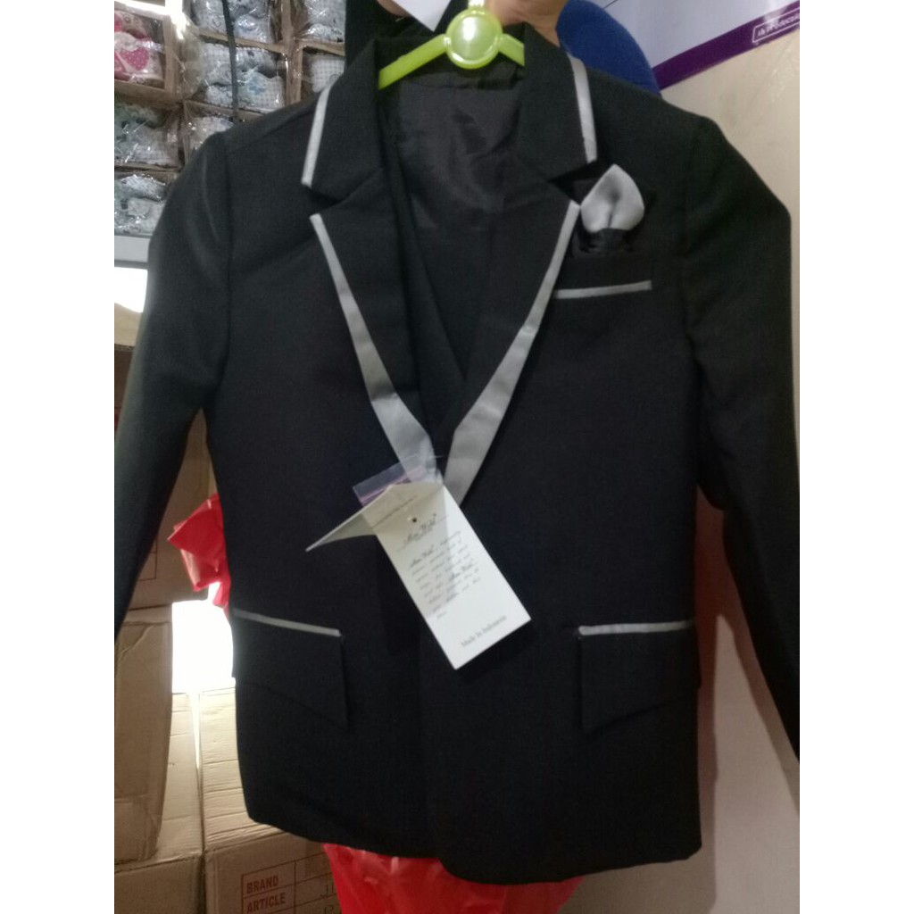 Jas Anak Tuxedo Anak Lis Abu 1 - 10 Tahun Setelan Jas Anak Premium 8in1 HITAM Usia 1 - 10 Tahun - Setelan Tuxedo Black Dasi Kupu-Kupu Black