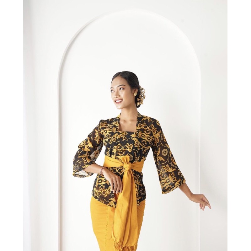 Kebaya Jadi Sifon Motif Sultan M Lengan Lonceng