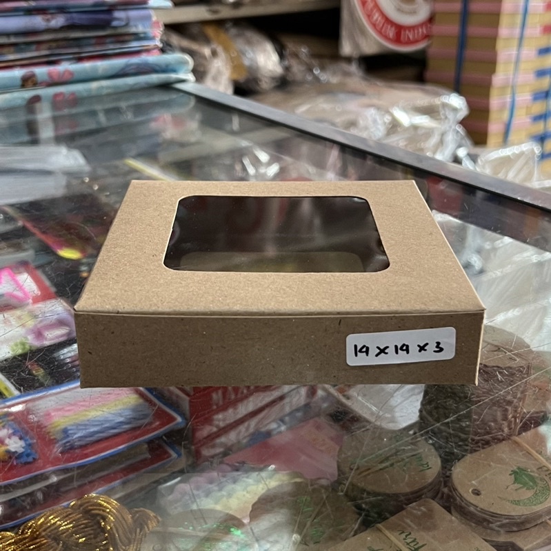 

Box Kraft Mika 14x14x3cm
