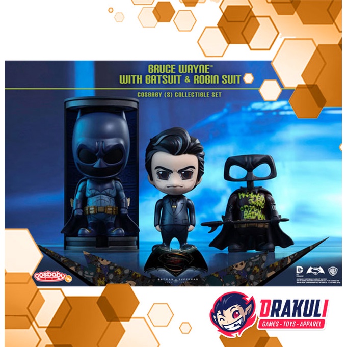 Cosbaby 245 Bruce Wayne with Batsuit &amp; Robin Suit